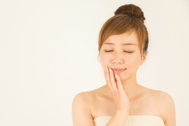 大人ニキビ 角栓
